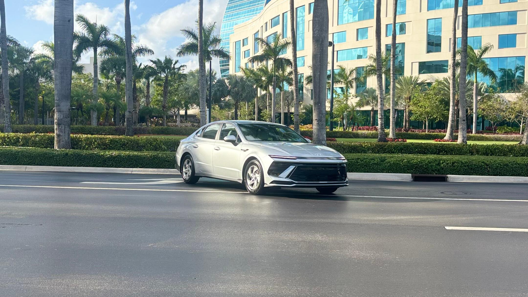 Hyundai Sonata 2025 in Fort Lauderdale, FL