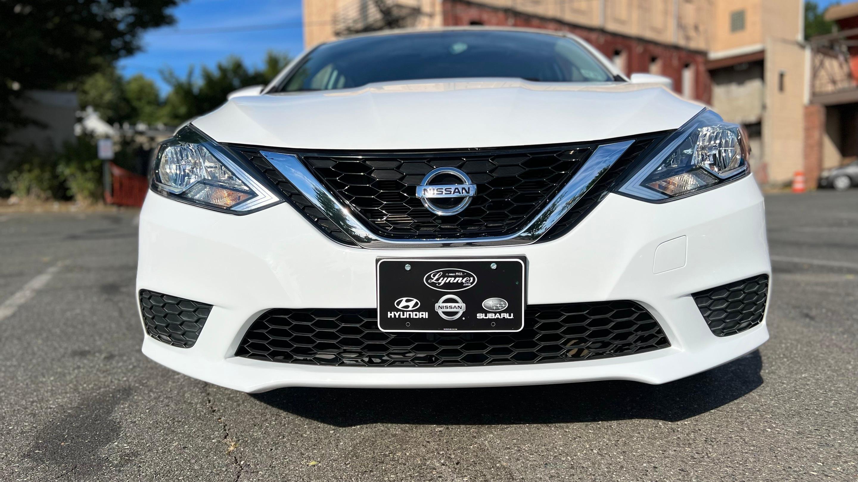 Nissan Sentra 2017 in 