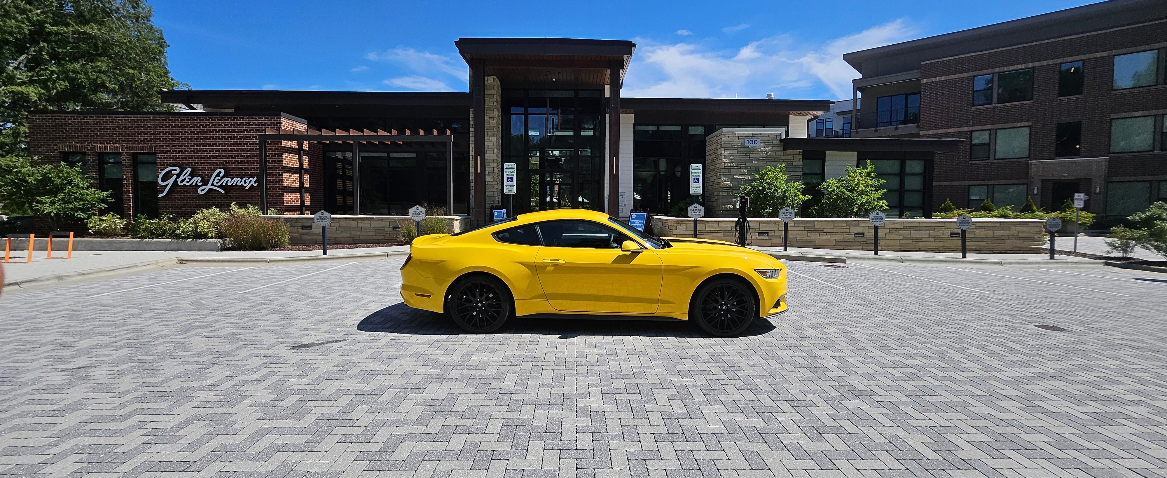 Ford Mustang 2016 in Raleigh, NC