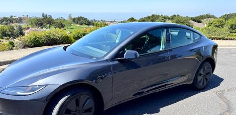 Tesla Model 3 2025