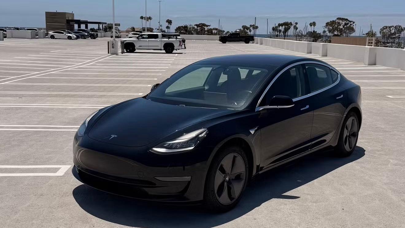 Tesla Model 3 2018 in Delray Beach, FL