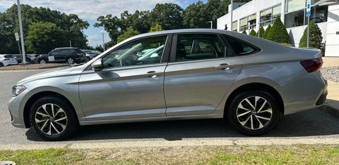 Volkswagen Jetta 2024