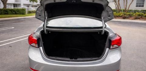 Hyundai Elantra 2015