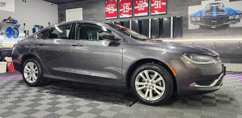 Chrysler 200 2016