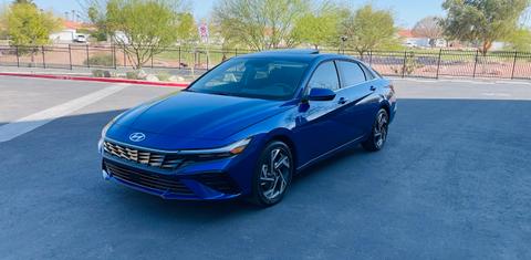 Hyundai Elantra 2025