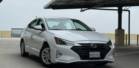 Hyundai Elantra 2019