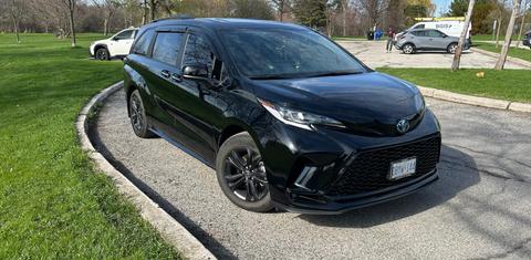 Toyota Sienna 2025
