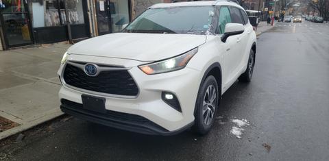 Toyota Highlander Hybrid 2021