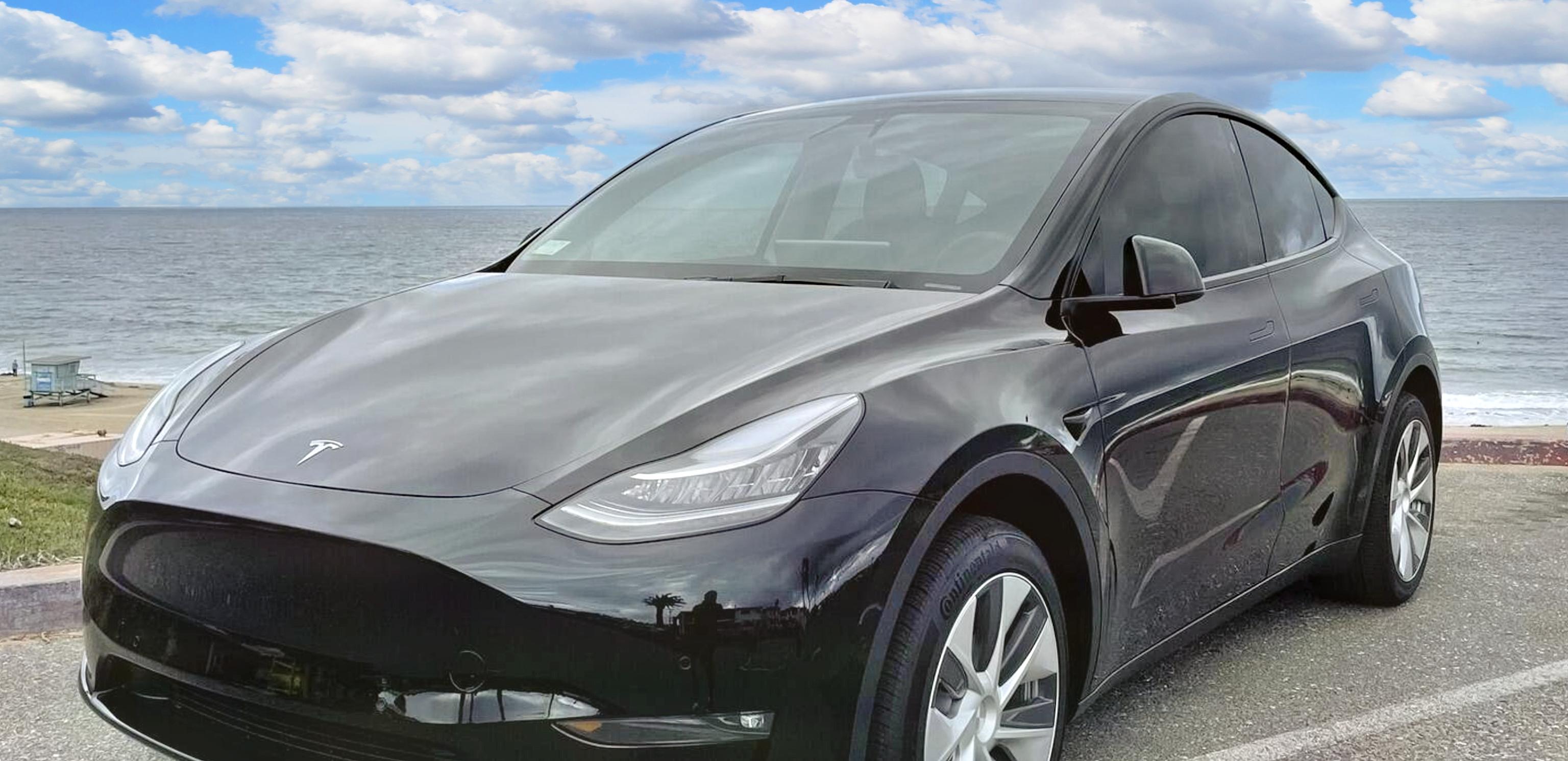 Tesla Model Y 2021 in Phoenix, AZ