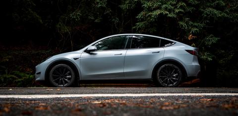 Tesla Model Y 2022