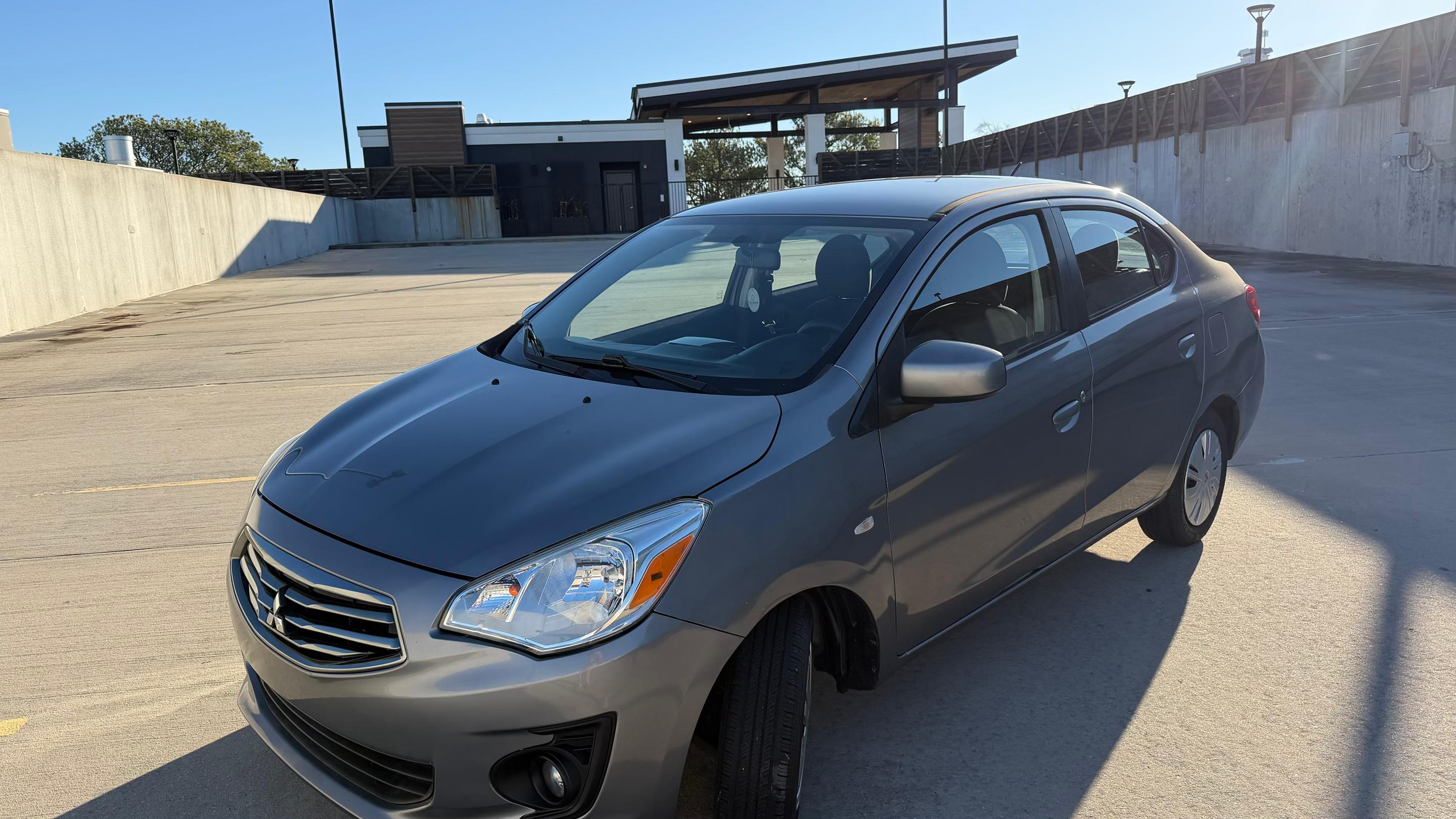 Mitsubishi Mirage G4 2017 in 