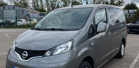 Nissan NV200 2016