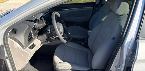 Hyundai Elantra 2019