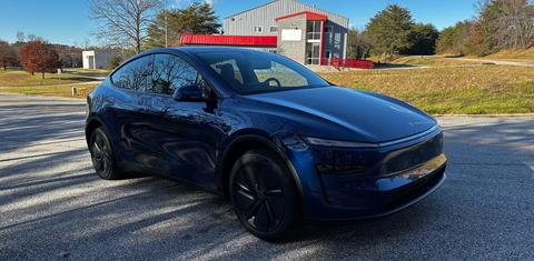 Tesla Model Y 2026