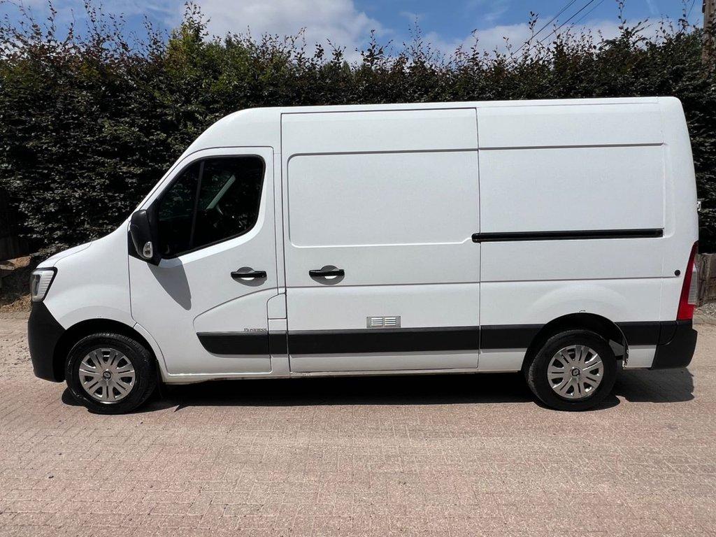Renault Master 2022 in Gravesend