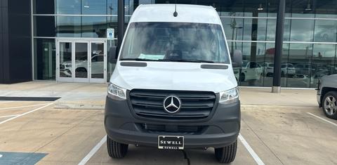 Mercedes-Benz Sprinter 2025