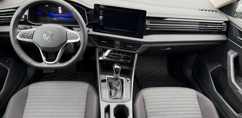 Volkswagen Jetta 2025