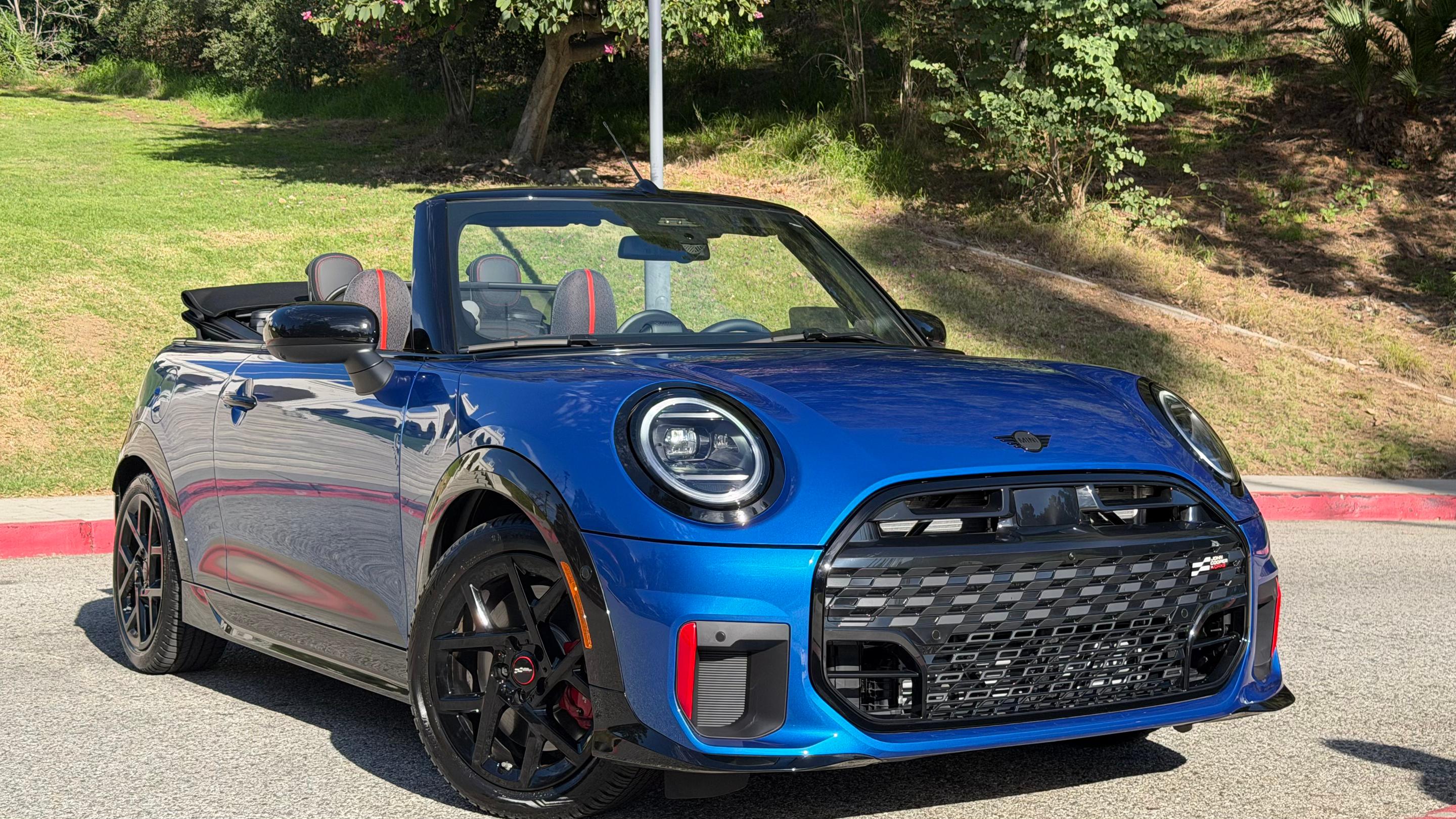 MINI Convertible 2026 in 