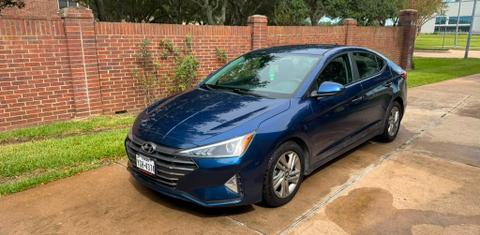 Hyundai Elantra 2020