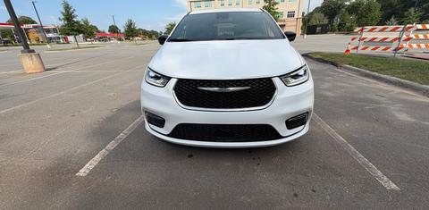 Chrysler Pacifica 2026