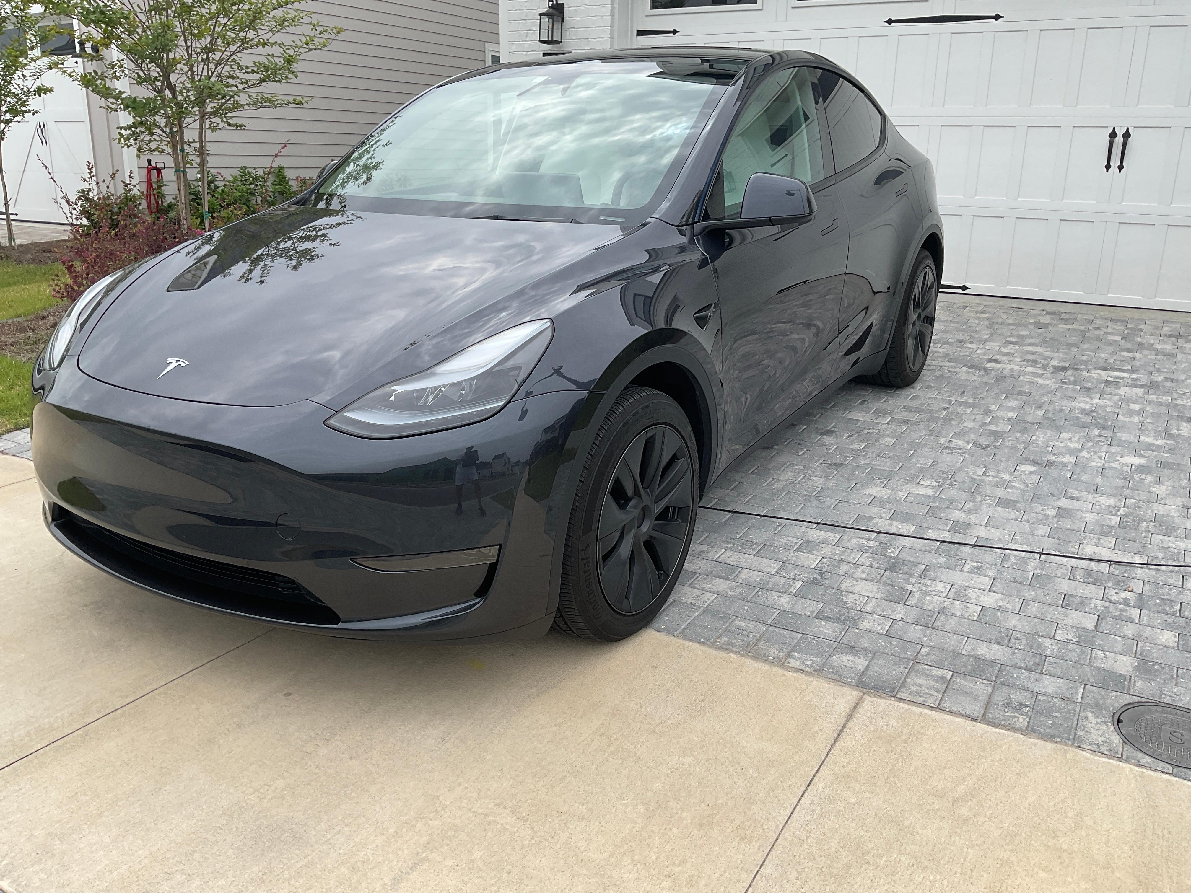 Tesla Model Y 2025 in 