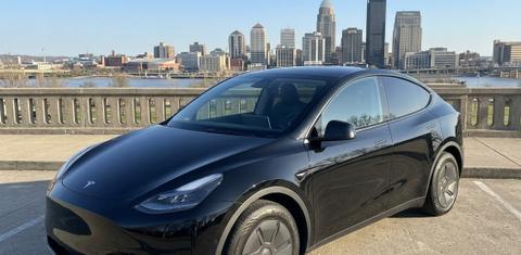 Tesla Model Y 2026