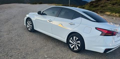 Nissan Altima 2024