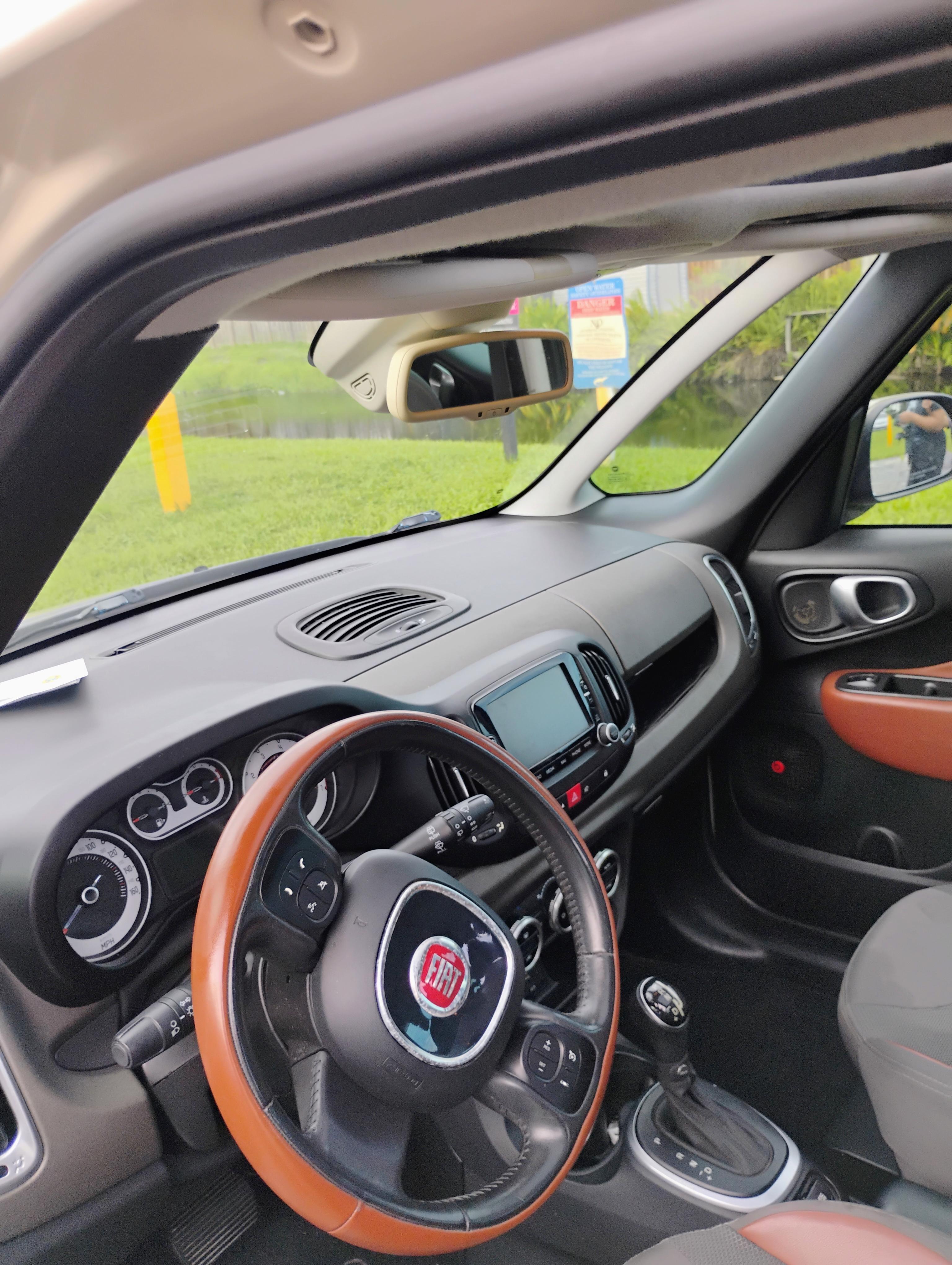 FIAT 500L 2015 in Pembroke Pines, FL