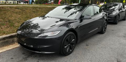 Tesla Model 3 2025