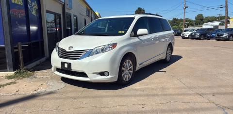 Toyota Sienna 2017