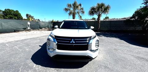 Mitsubishi Outlander 2026