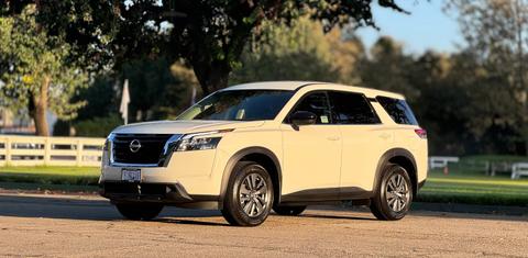 Nissan Pathfinder 2024