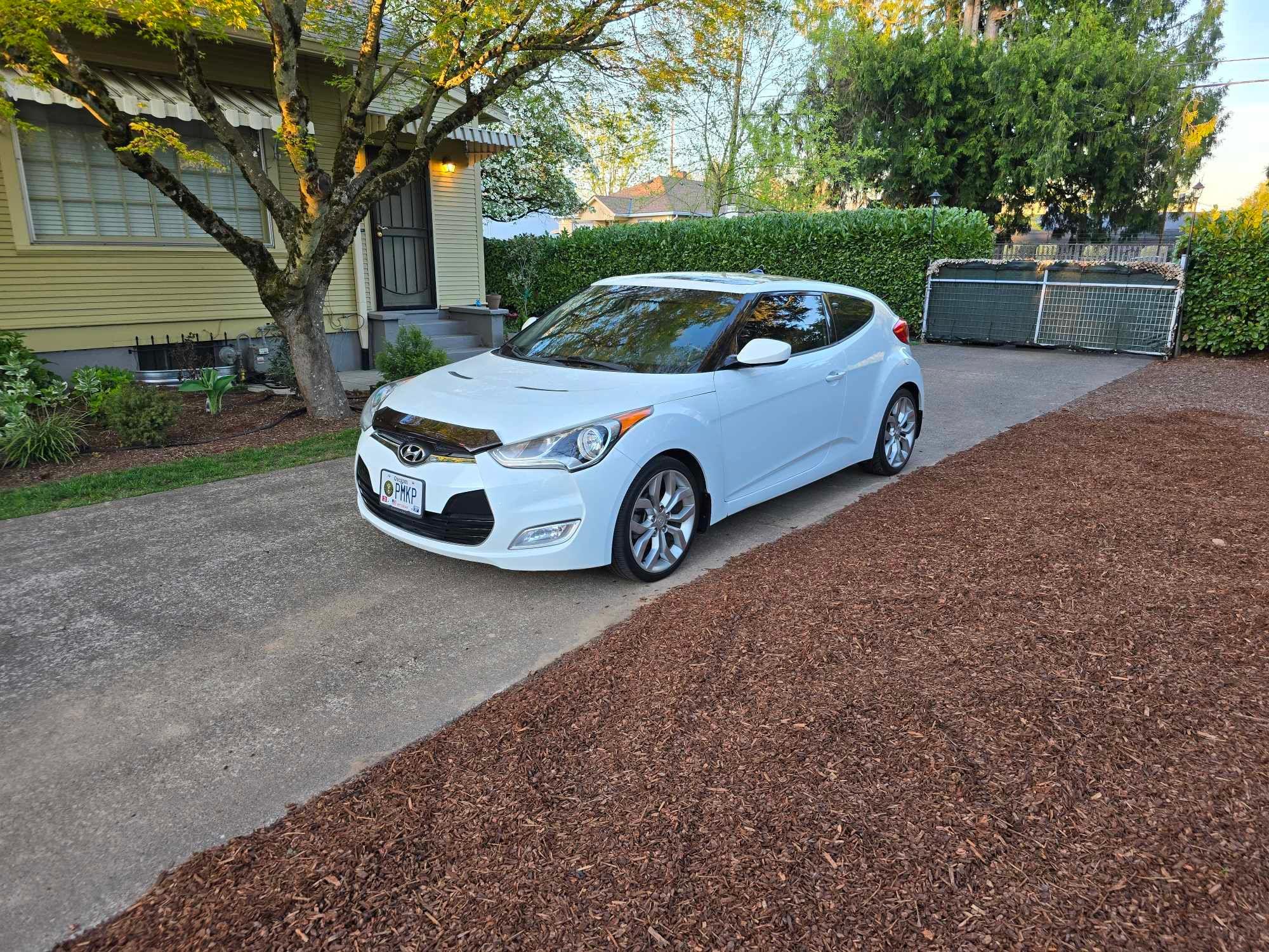Hyundai Veloster 2013 in Portland, OR