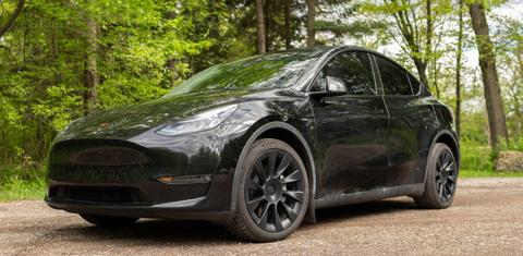 Tesla Model Y 2022