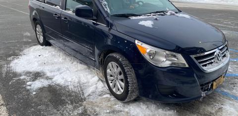 Volkswagen Routan 2013