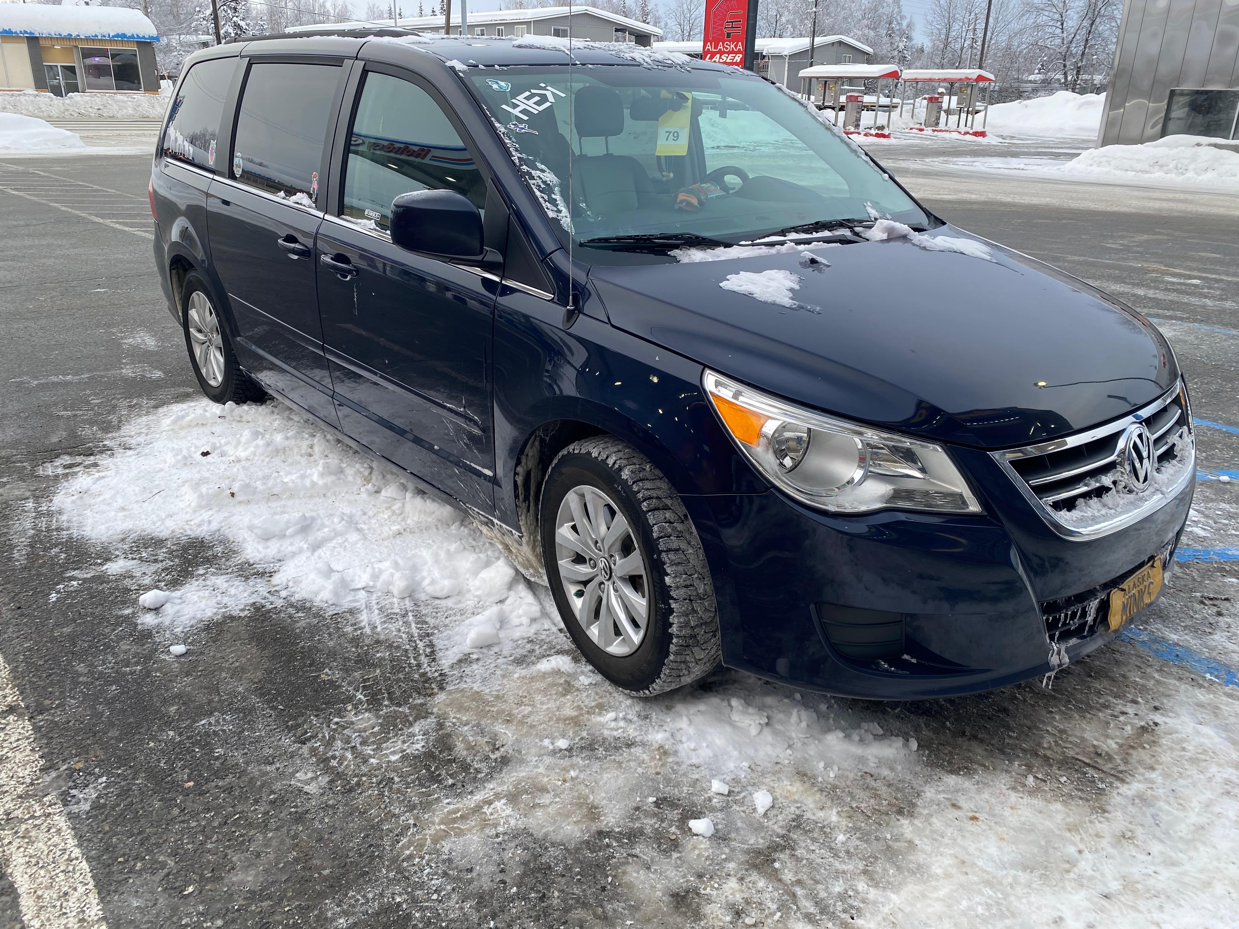 Volkswagen Routan 2013 in Anchorage, AK