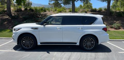 INFINITI QX80 2023