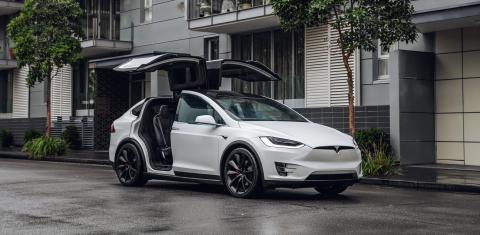 Tesla Model X 2020