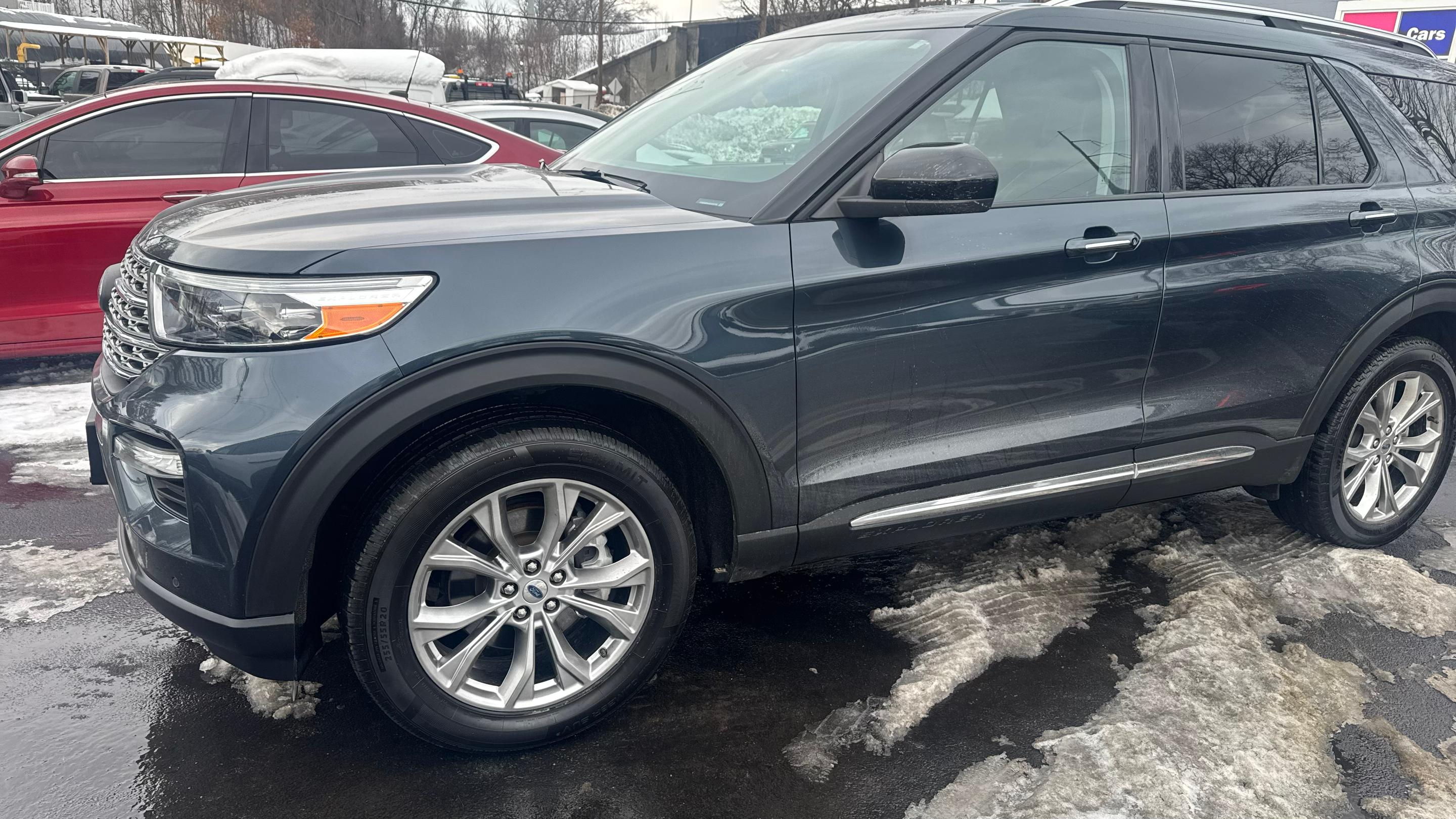 Ford Explorer 2024 in 