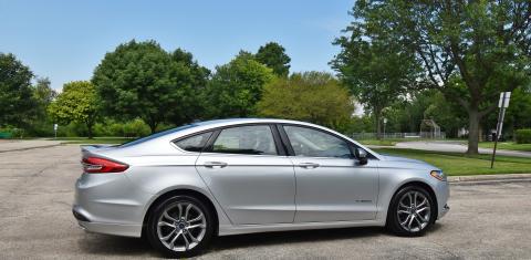 Ford Fusion Hybrid 2017