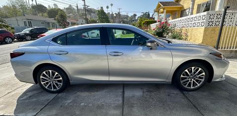 Lexus ES 2023