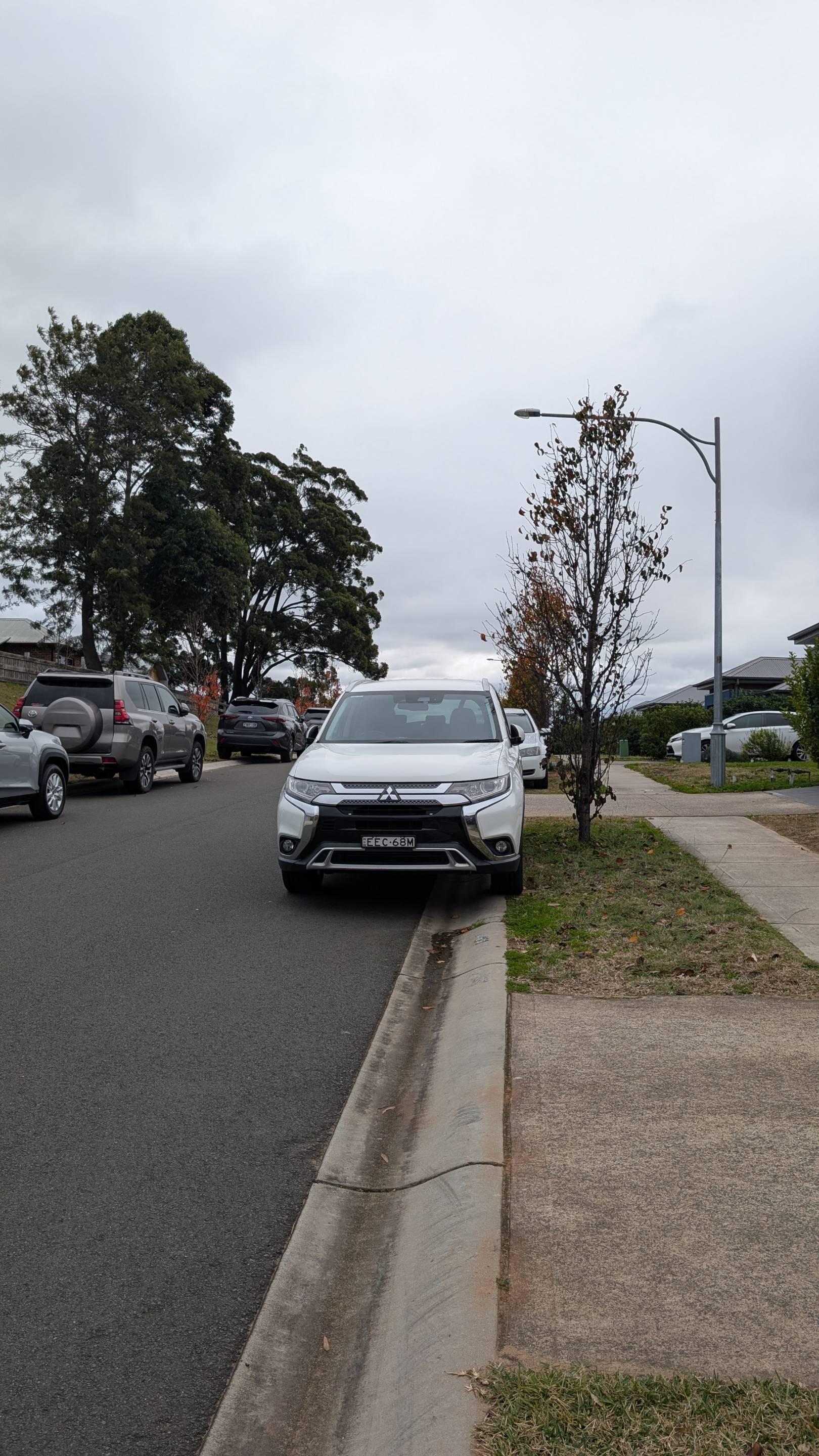 Mitsubishi OUTLANDER 2018 à Spring Farm