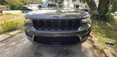 Jeep Grand Cherokee 2024