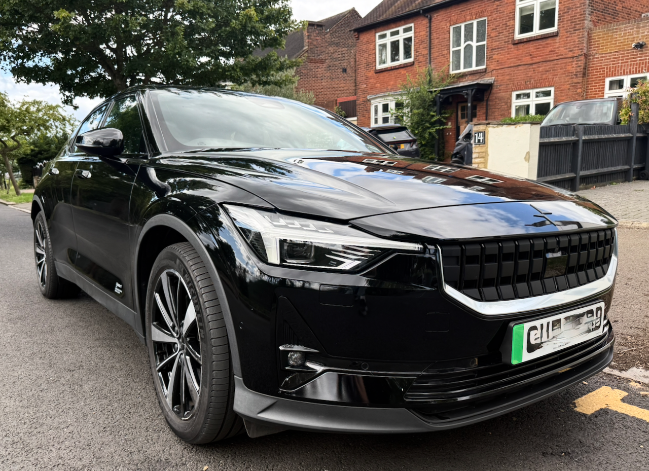 Polestar Polestar 2 2020 in London