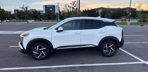 Nissan Kicks 2025