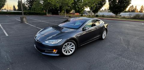 Tesla Model S 2017