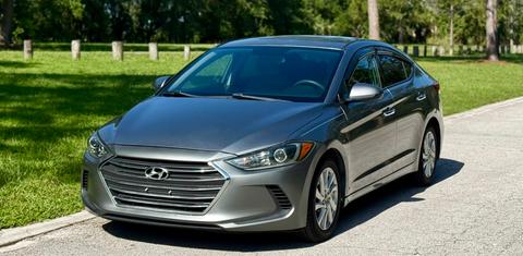 Hyundai Elantra 2017