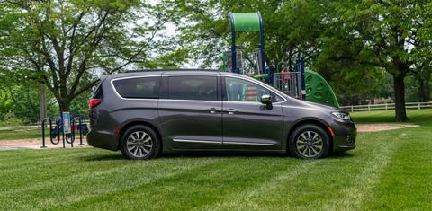 Chrysler Pacifica 2022