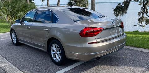 Volkswagen Passat 2016