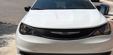 Chrysler Pacifica 2027